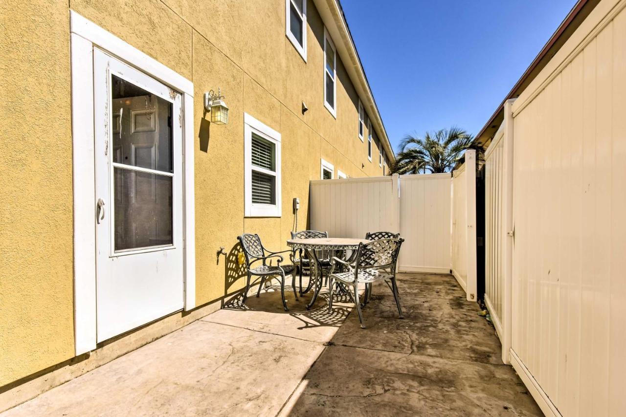 Waterfront Corpus Christi Townhome With Pool And Dock! Dış mekan fotoğraf