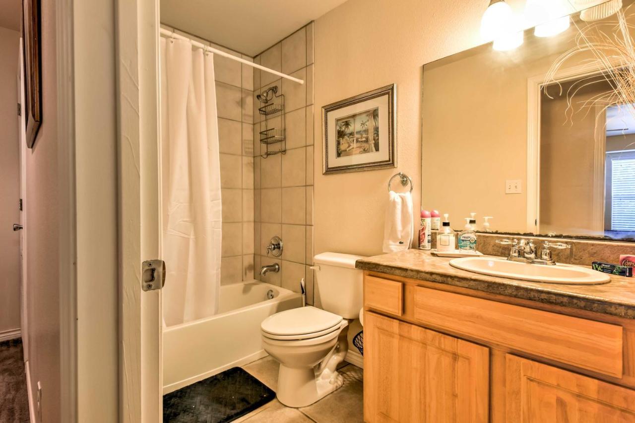 Waterfront Corpus Christi Townhome With Pool And Dock! Dış mekan fotoğraf