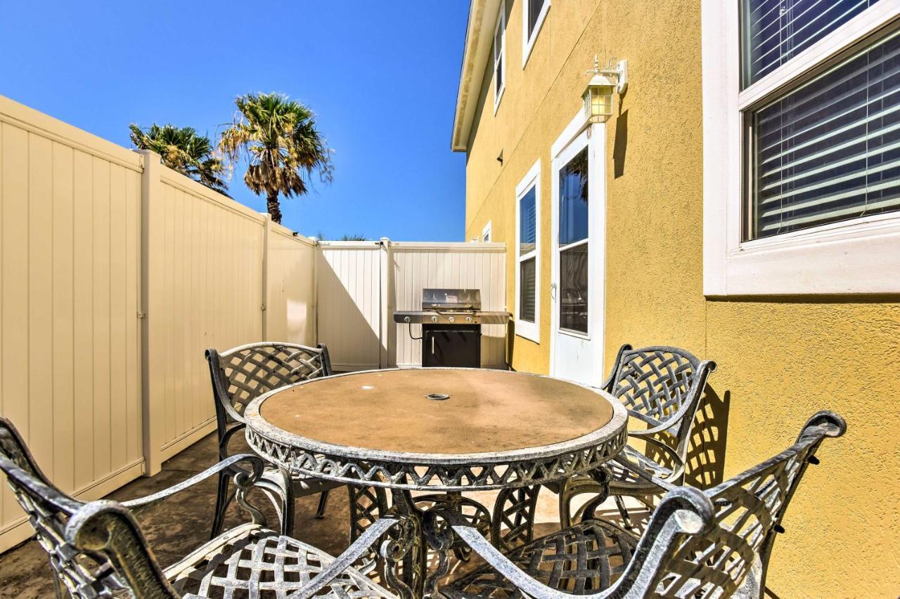 Waterfront Corpus Christi Townhome With Pool And Dock! Dış mekan fotoğraf